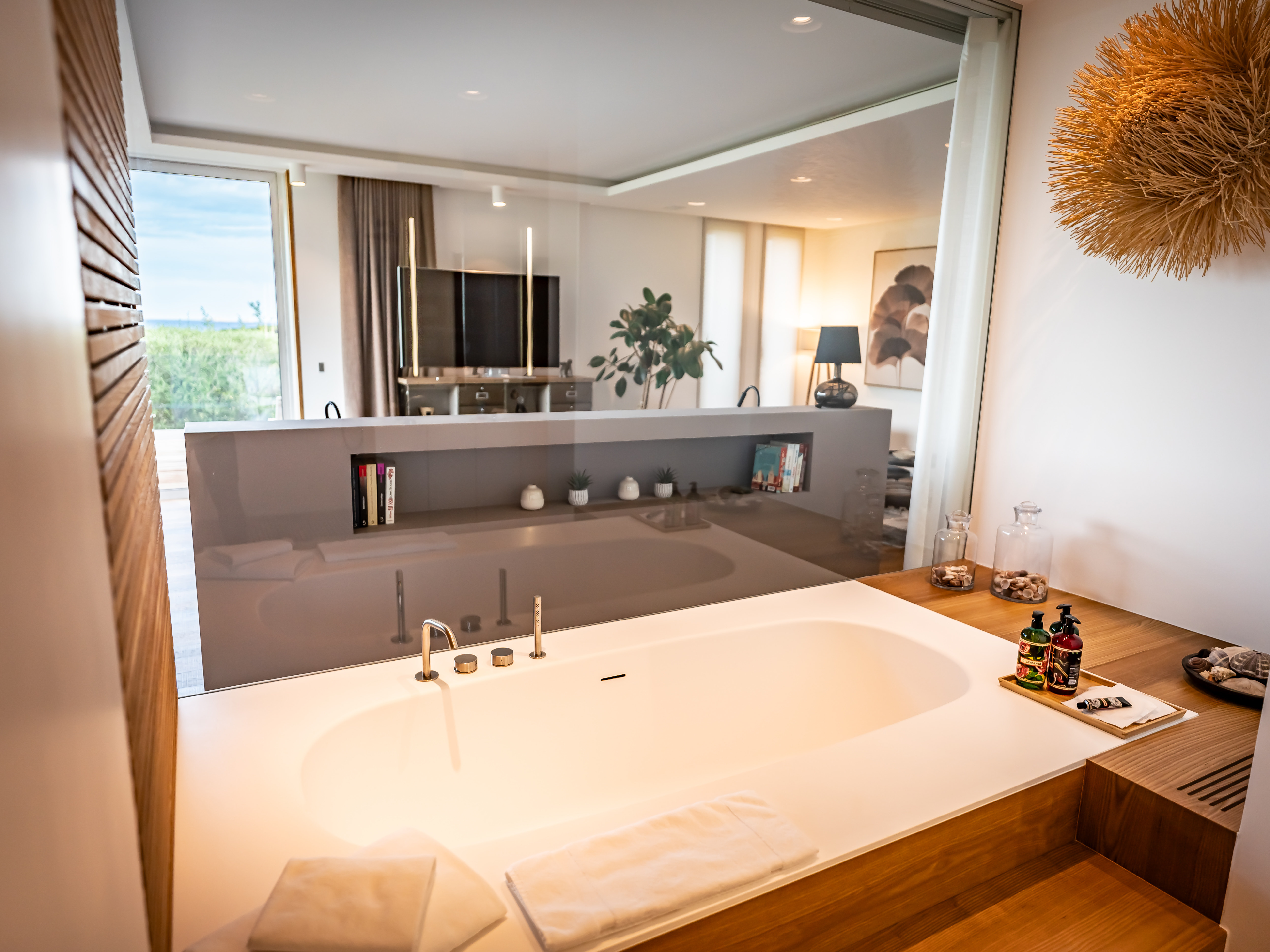 Suite Parentale - Baignoire avec vue